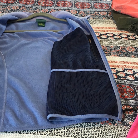 L. L. Bean women’s fleece vest - Picture 7 of 8